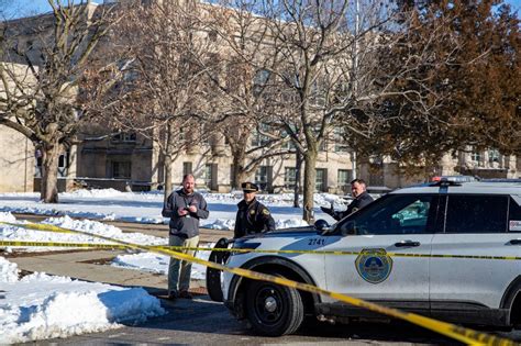Muere un guardia de seguridad en tiroteo en un hospital de Nueva Hampshire